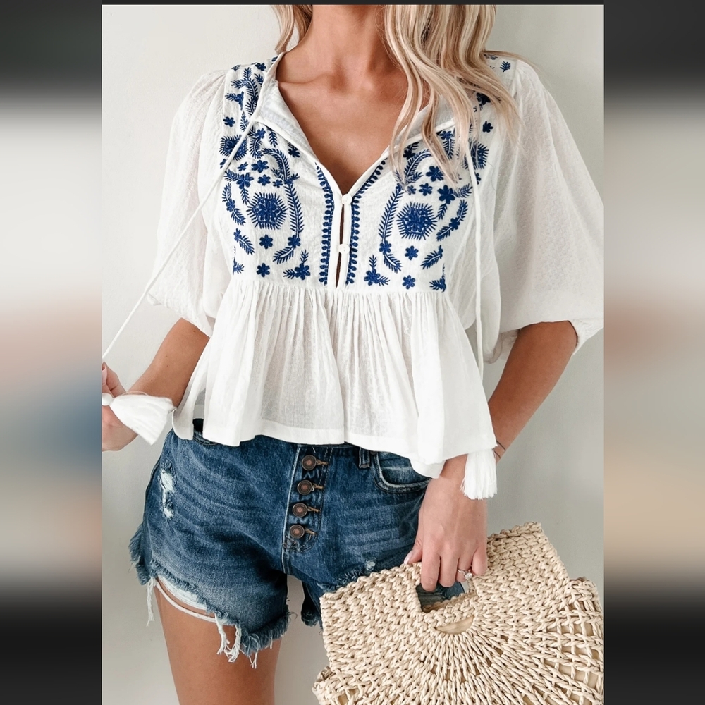 En Creme Flowy Cotton Blouse
